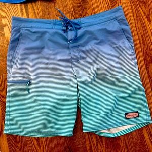 Vineyard vines board shorts